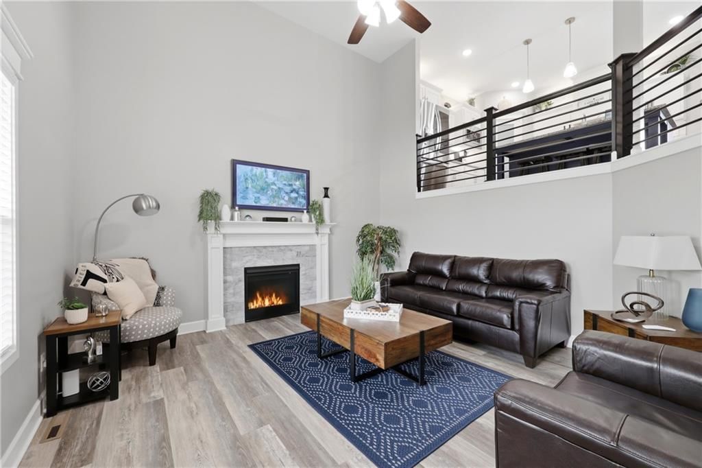 1809 NW Nicholas Drive — photo 2