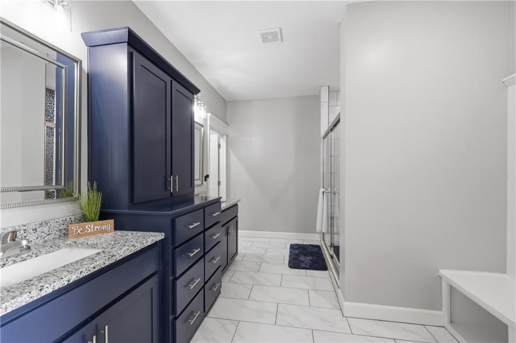 1809 NW Nicholas Drive — photo 10