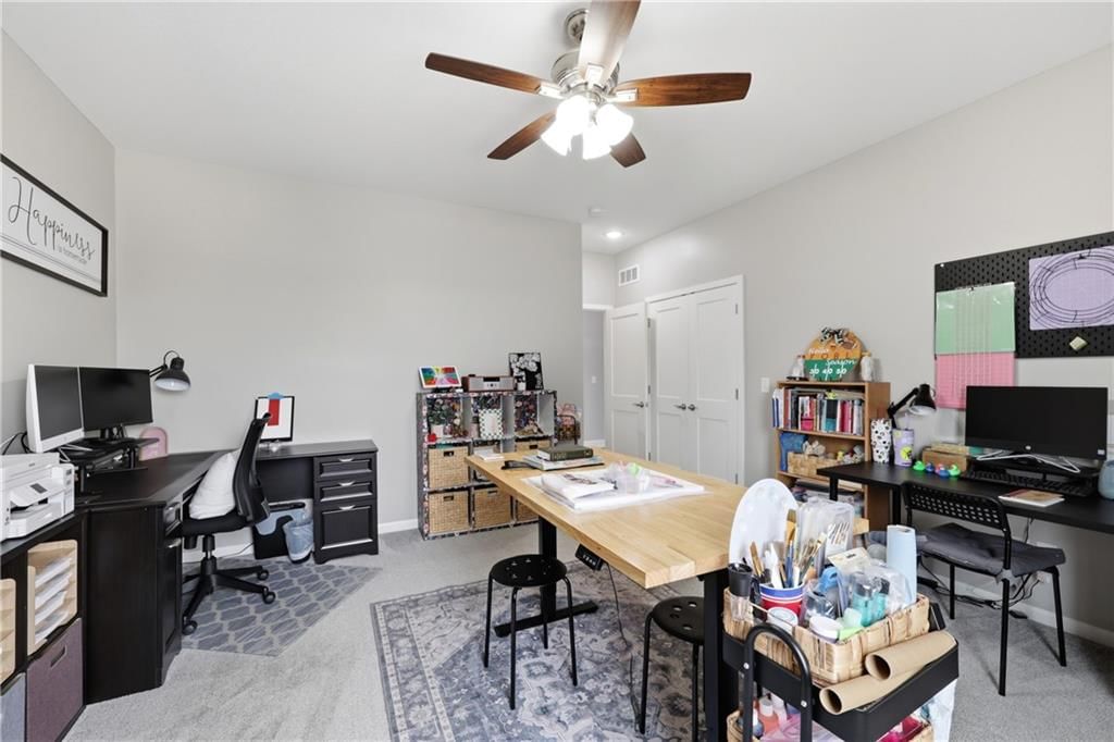1809 NW Nicholas Drive — photo 17
