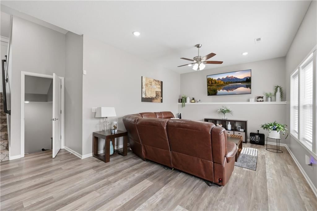 1809 NW Nicholas Drive — photo 19