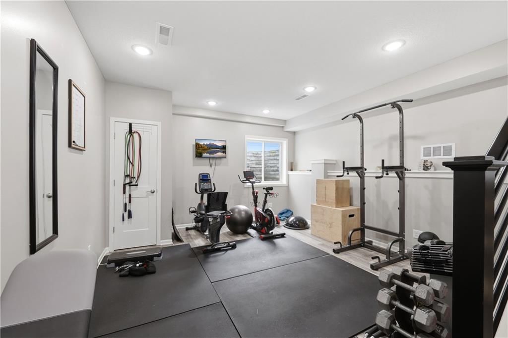1809 NW Nicholas Drive — photo 25