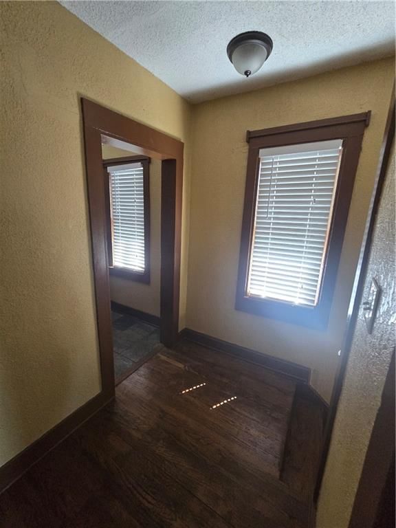 1118 E 45th Street — photo 2