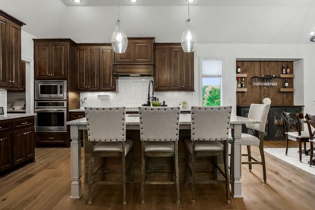 20507 W 80th Street — photo 12