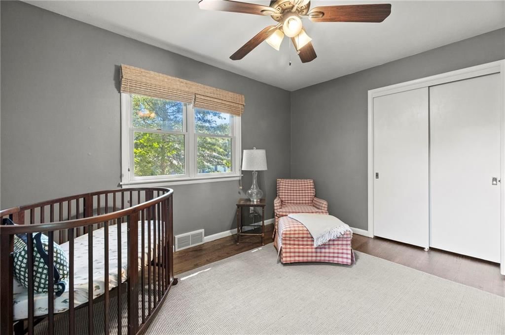 7729 Windsor Street — photo 37