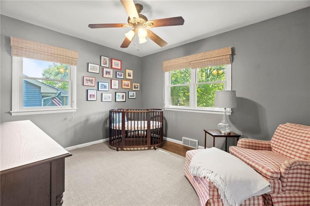 7729 Windsor Street — photo 38