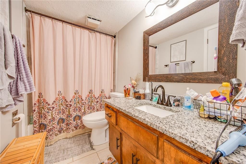 3615-3617 Brush Creek Drive — photo 10