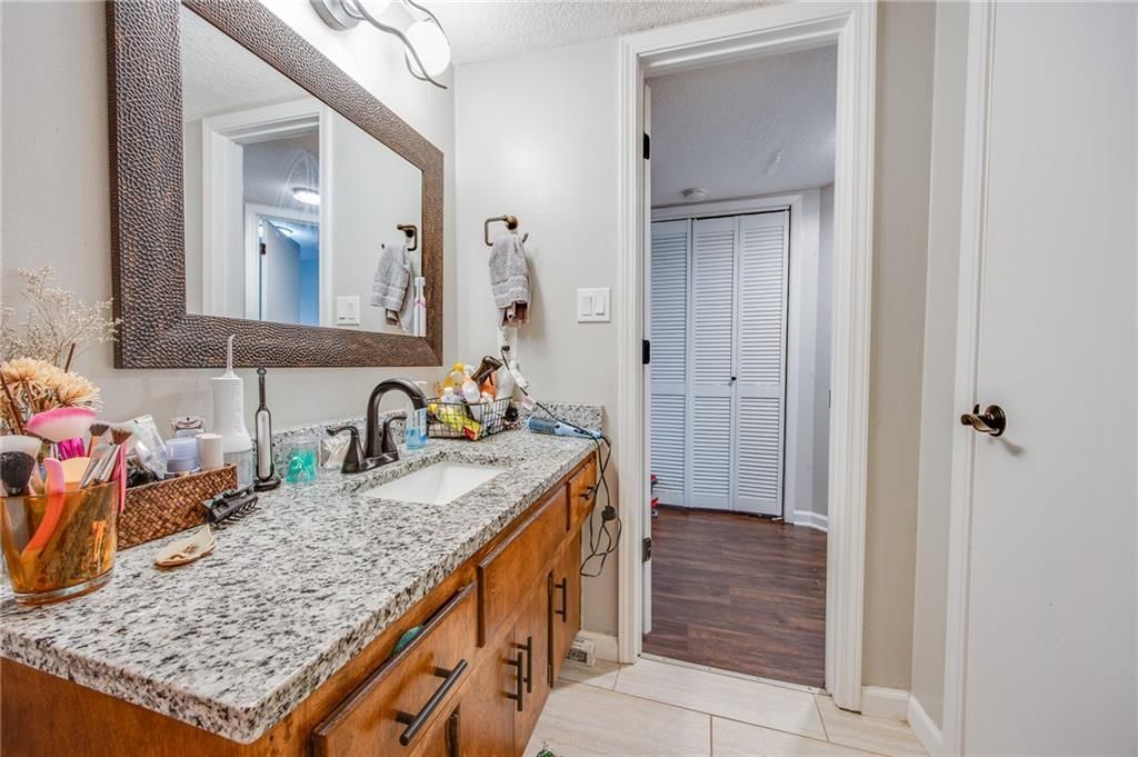 3615-3617 Brush Creek Drive — photo 11