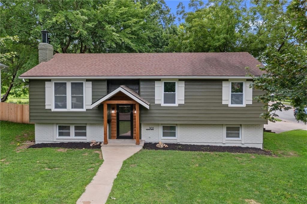101 Manor Drive — photo 4