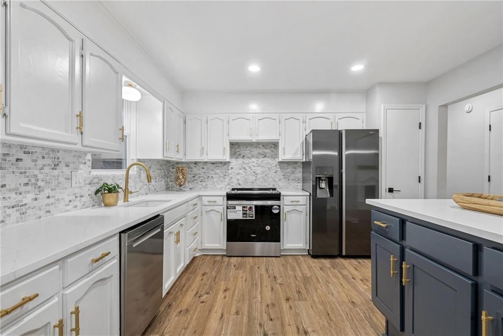 101 Manor Drive — photo 12