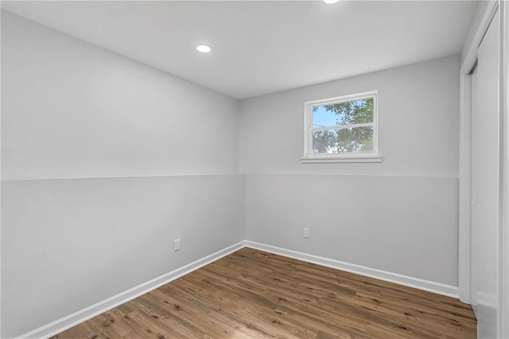 101 Manor Drive — photo 31