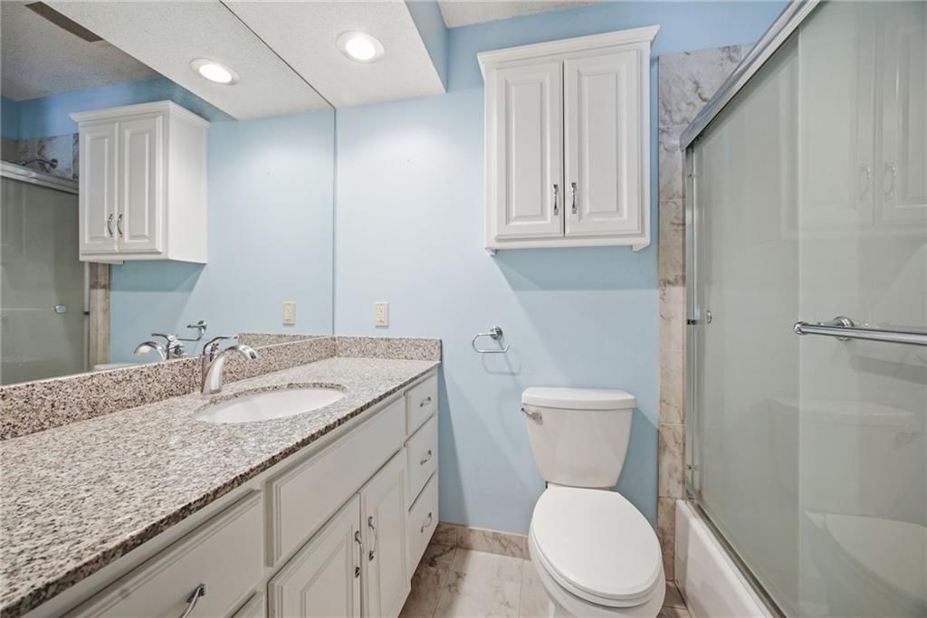 8500 W 72nd Street — photo 34