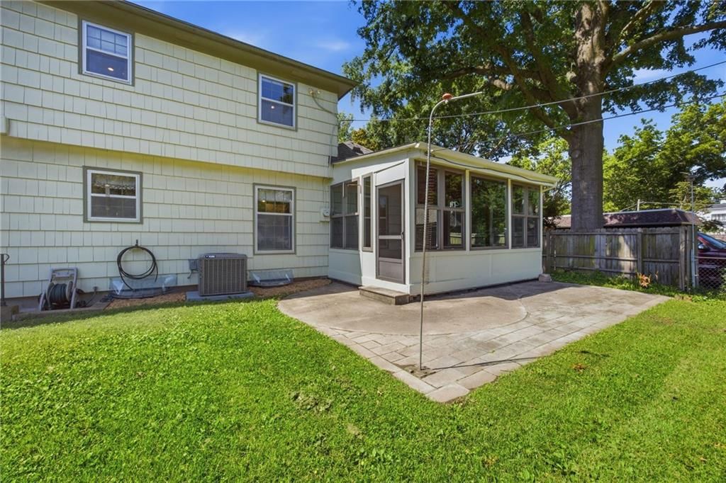 8500 W 72nd Street — photo 51