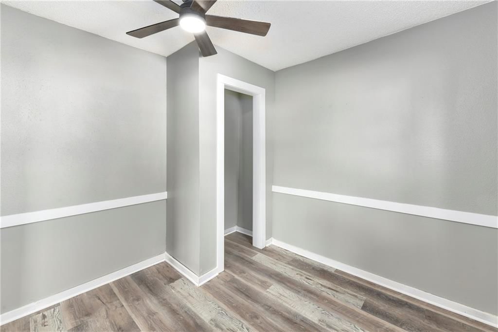111 E Dryden Street — photo 11