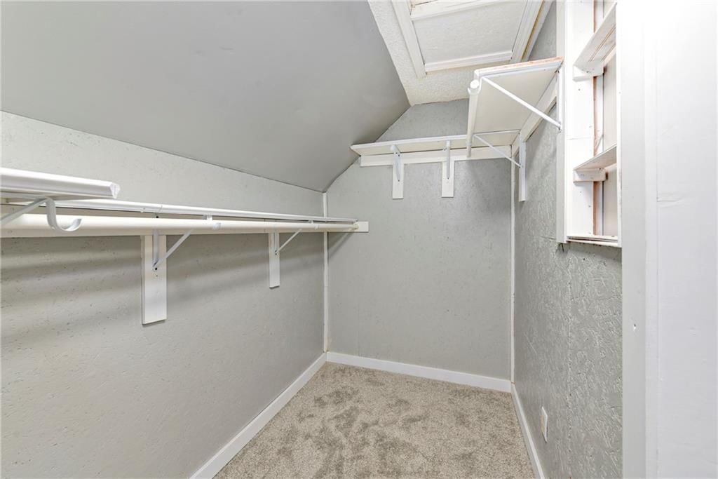 111 E Dryden Street — photo 21
