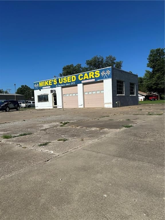 1712 N Broadway Street — photo 6