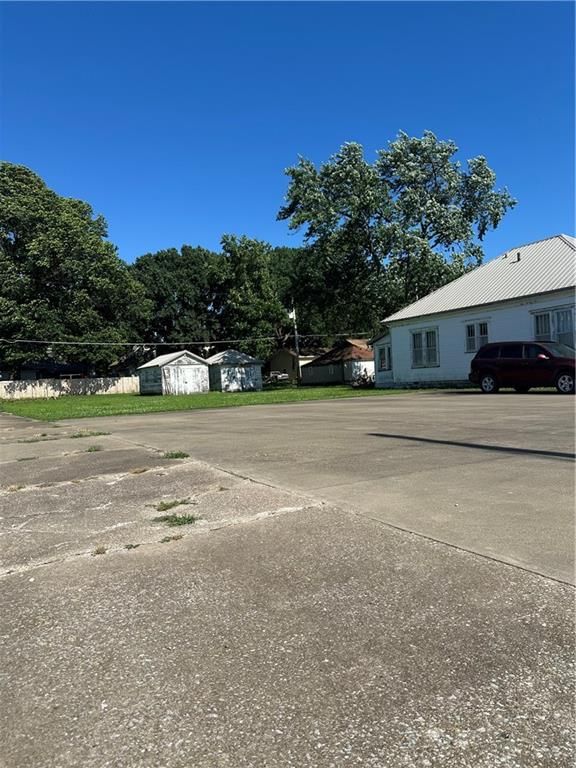 1712 N Broadway Street — photo 9