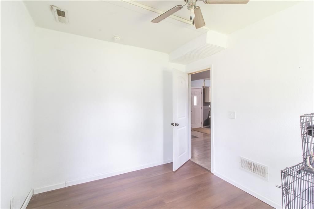 501 E 13th Street — photo 13