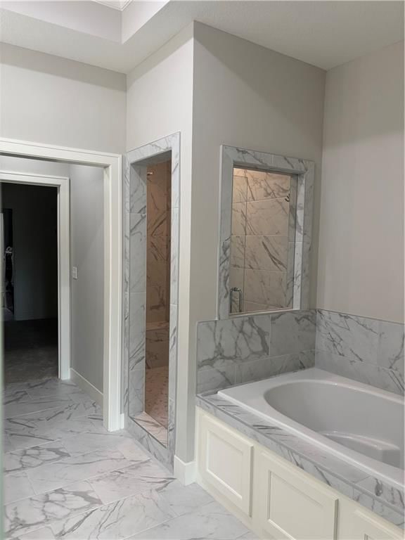 21847 W 82nd Terrace — photo 8