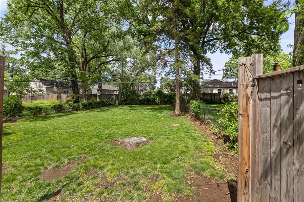 5227 Rosewood Drive — photo 7