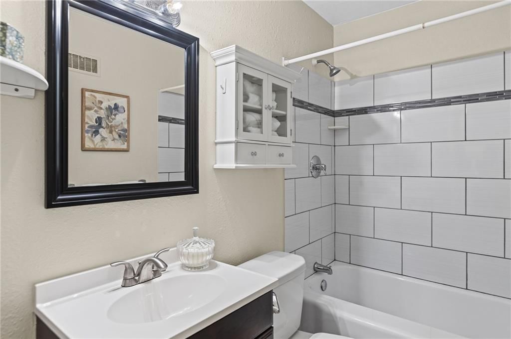 5227 Rosewood Drive — photo 17