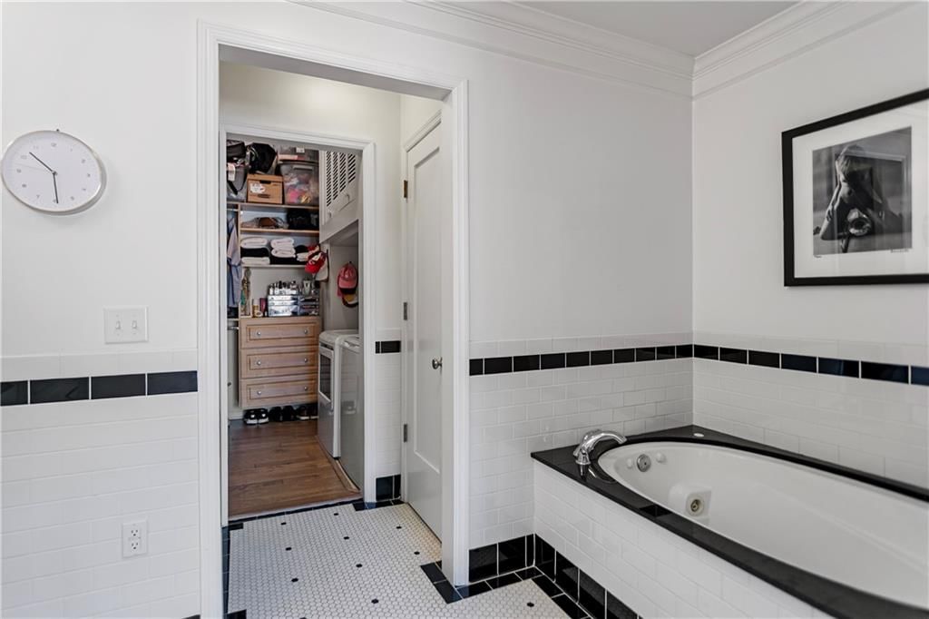 2929 McGee Street — photo 26