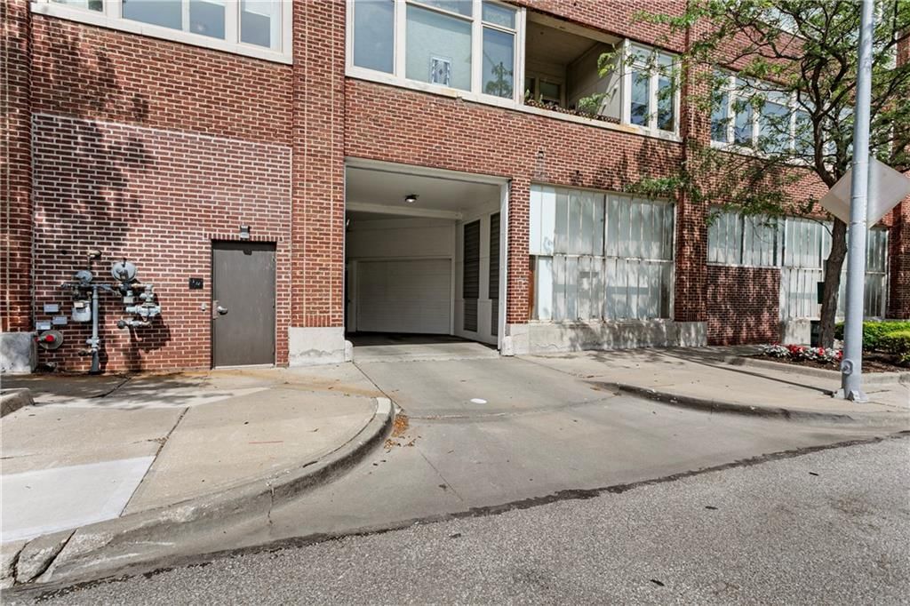 2929 McGee Street — photo 40