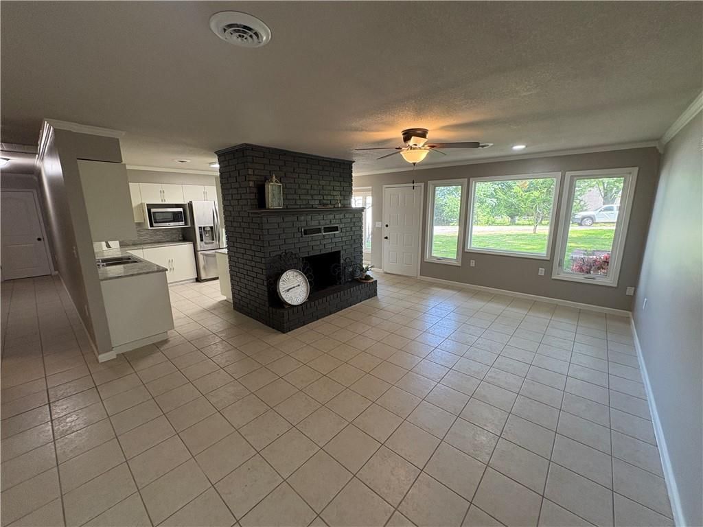 10023 S Munro Road — photo 8