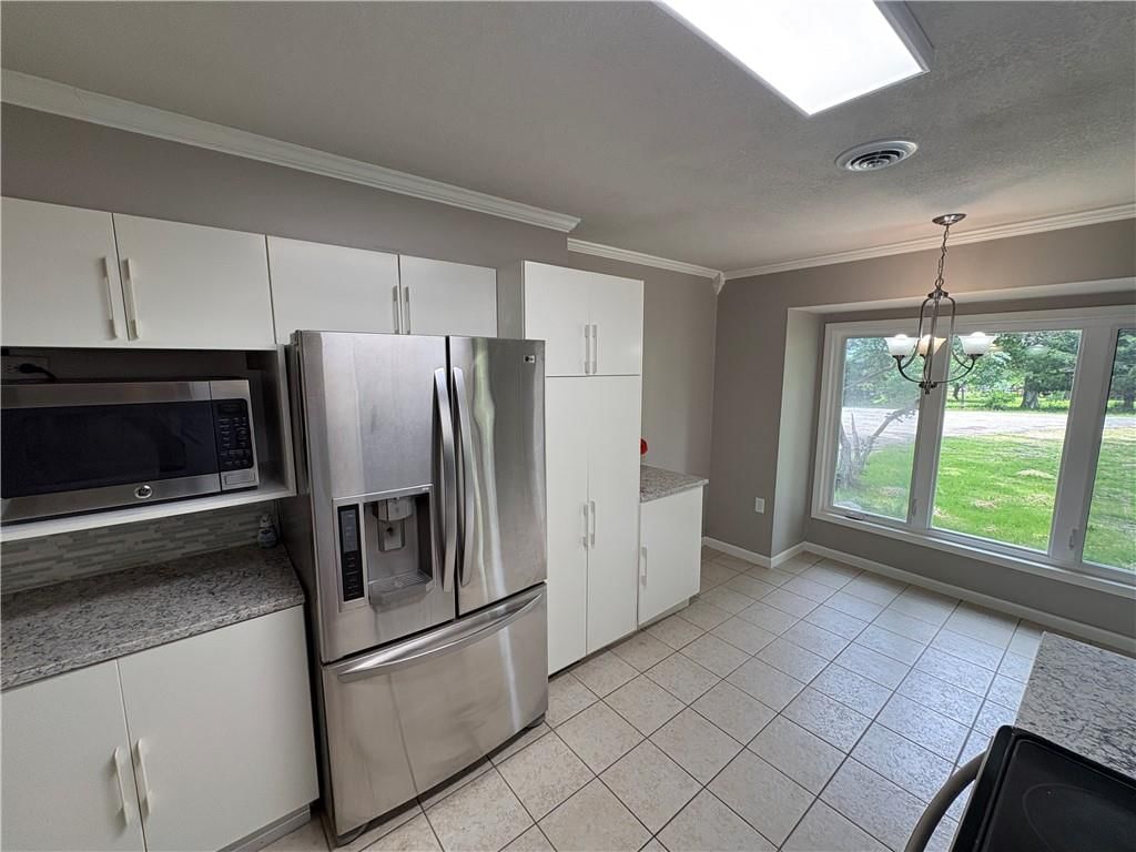 10023 S Munro Road — photo 12