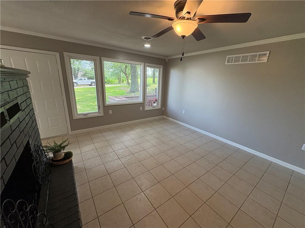 10023 S Munro Road — photo 17