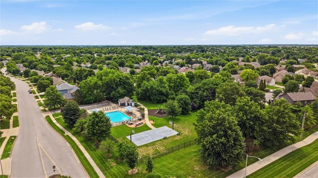 15776 S Madison Drive — photo 46
