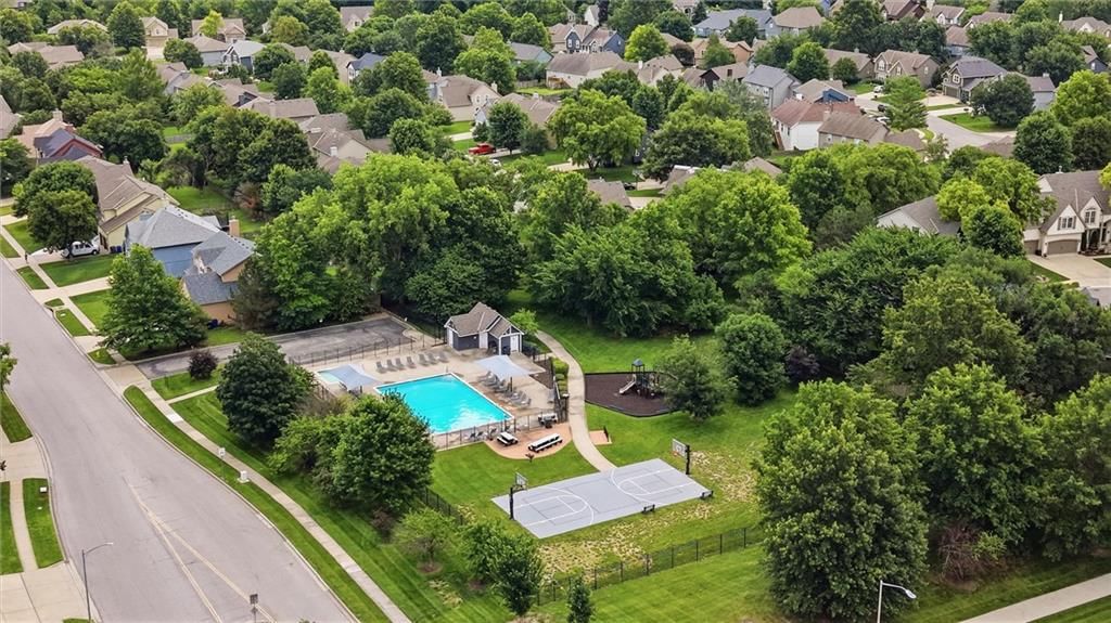 15776 S Madison Drive — photo 47