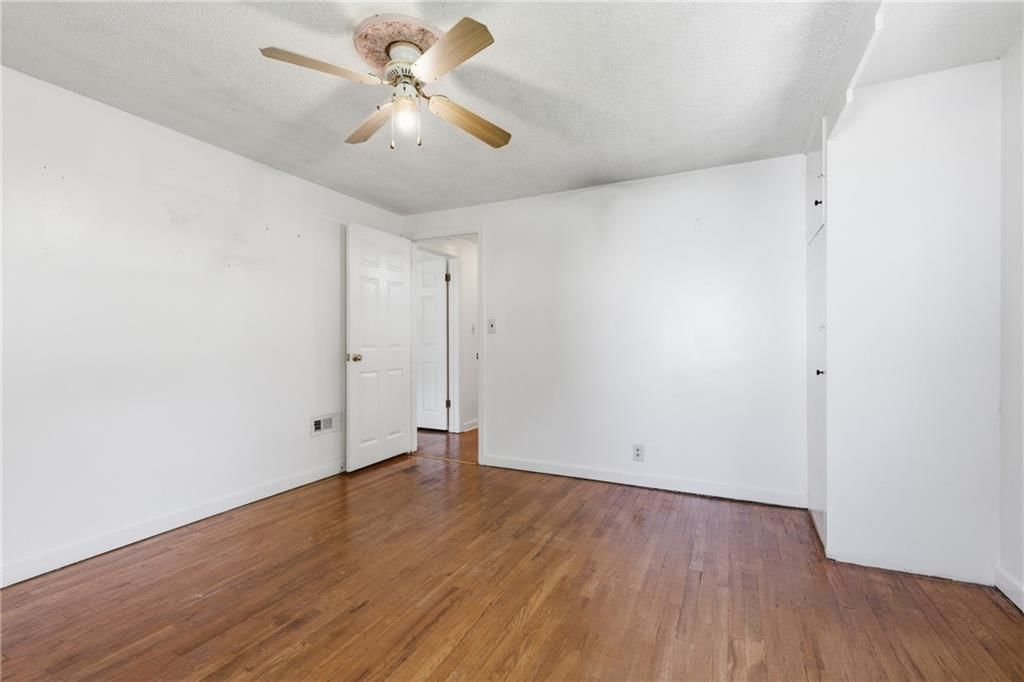 617 NE 45th Street — photo 17