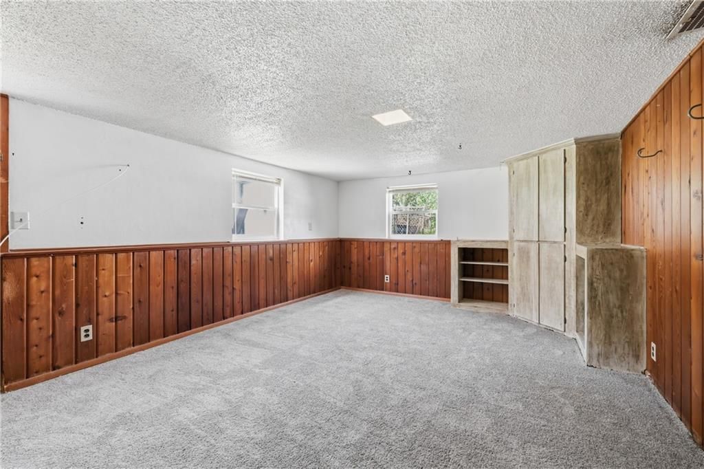 617 NE 45th Street — photo 19