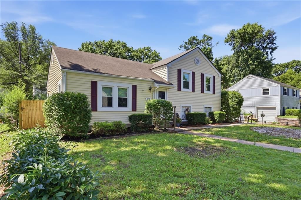 617 NE 45th Street — photo 31