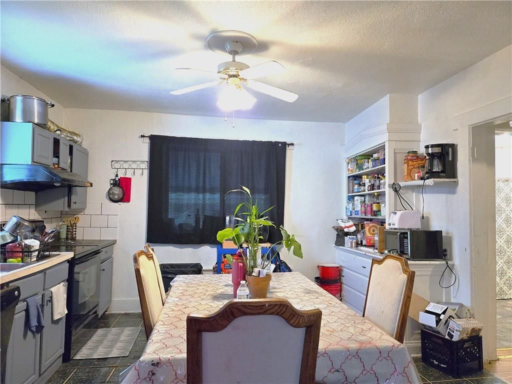822 Tauromee Avenue — photo 2