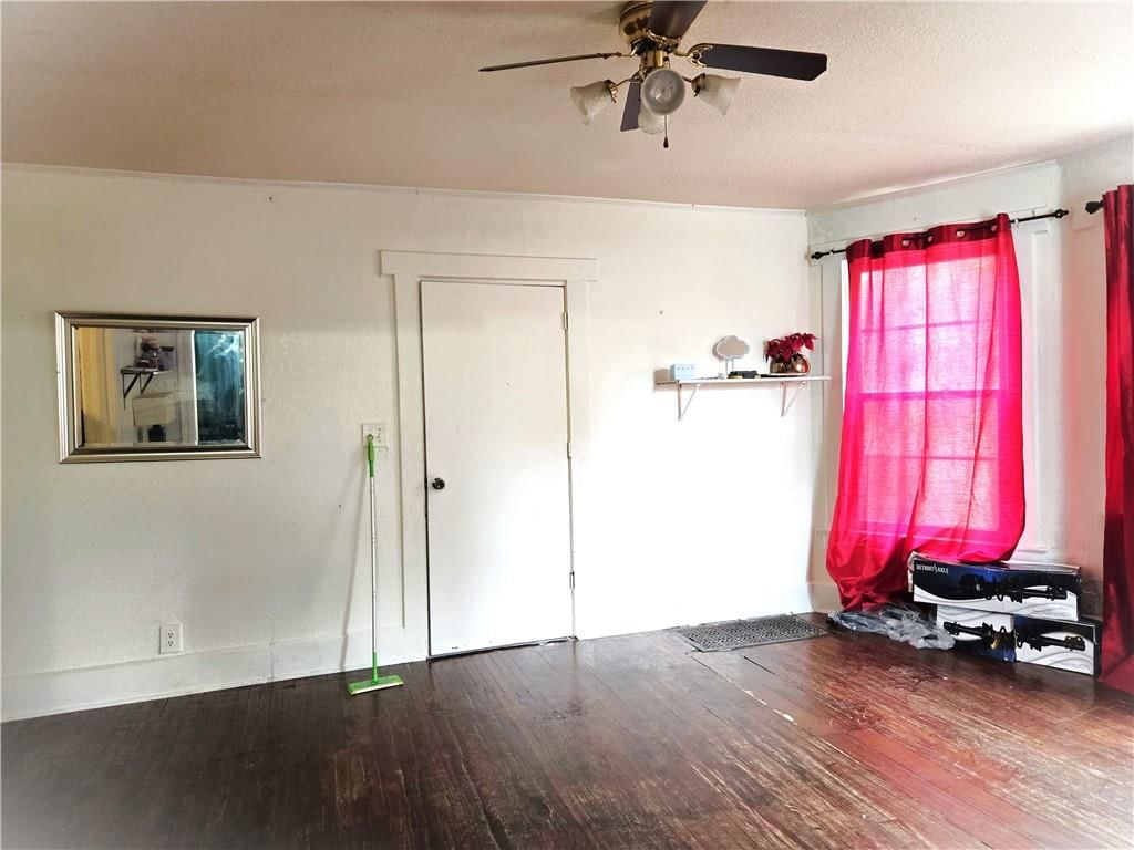 822 Tauromee Avenue — photo 3