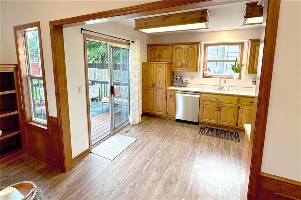 700 NE Hunters Ridge — photo 10
