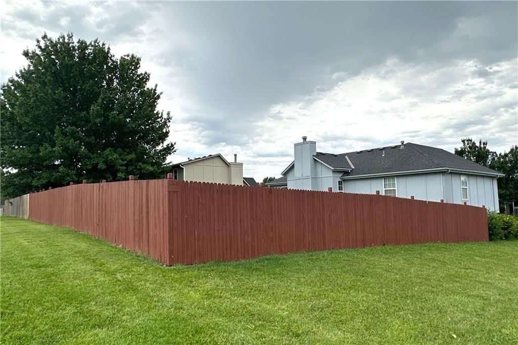 700 NE Hunters Ridge — photo 38