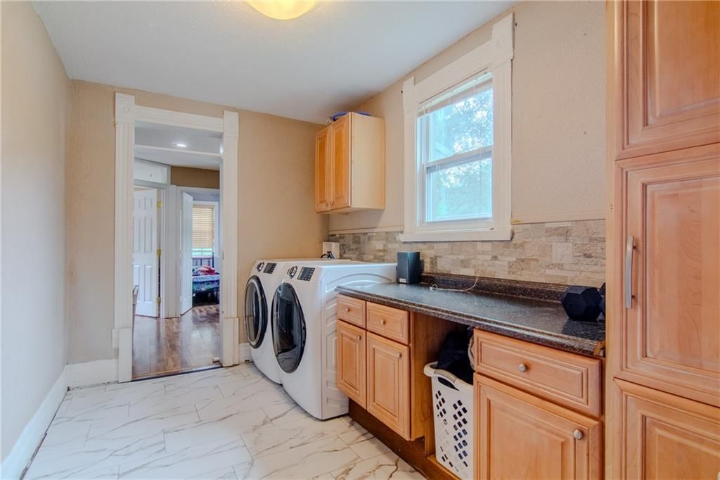 104 W Osage Street — photo 9