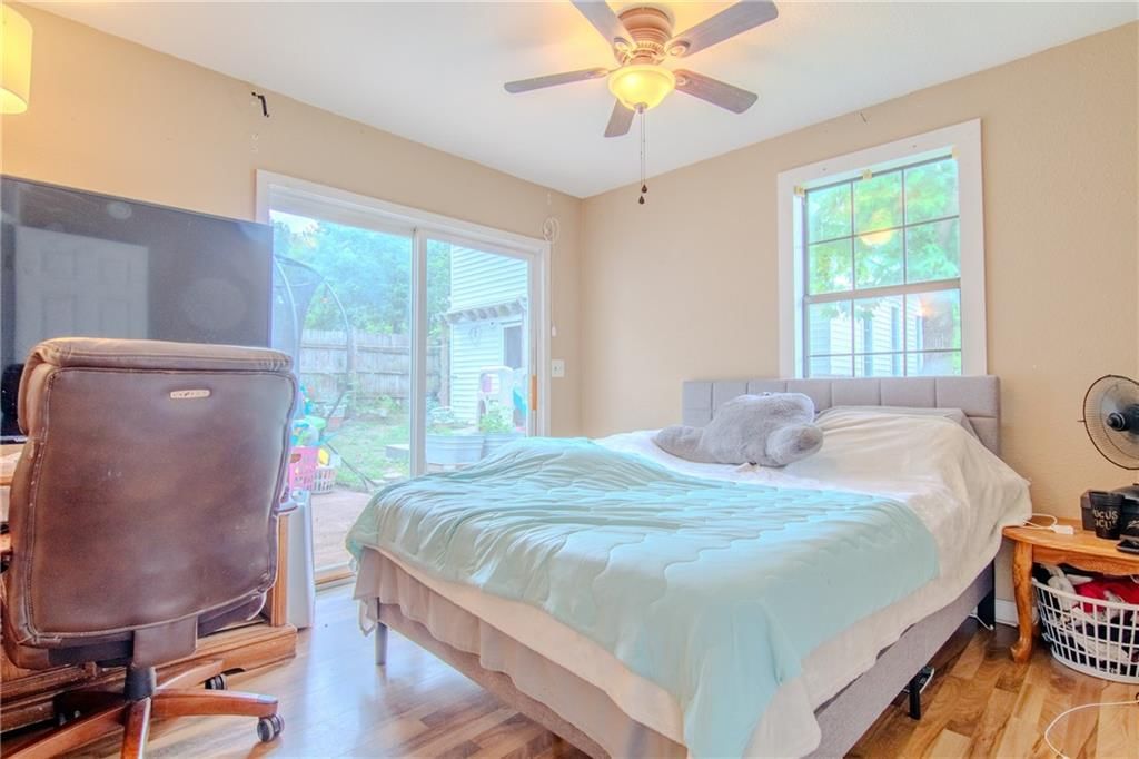 104 W Osage Street — photo 14