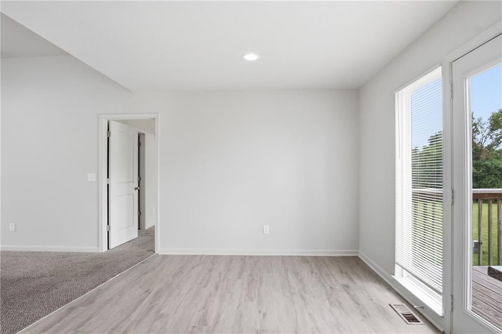 21808 Southcreek Road — photo 15