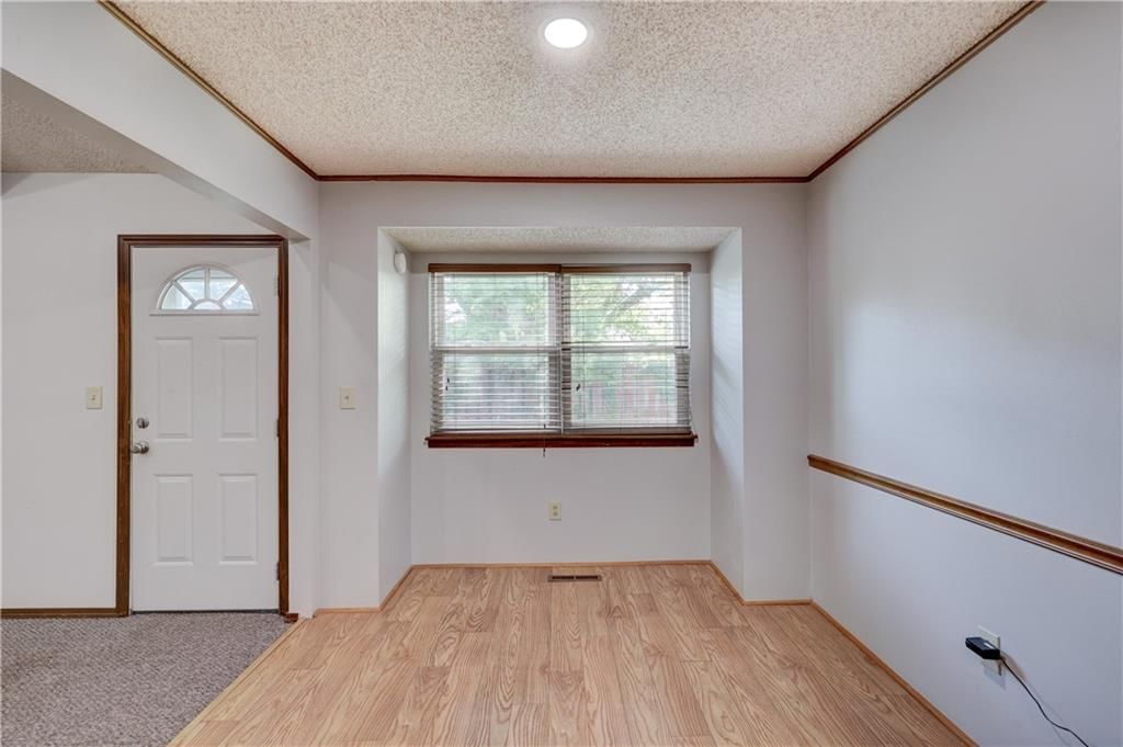 2610 S Taylor Street — photo 12