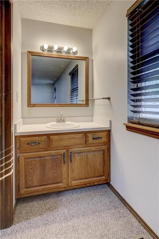 2610 S Taylor Street — photo 26