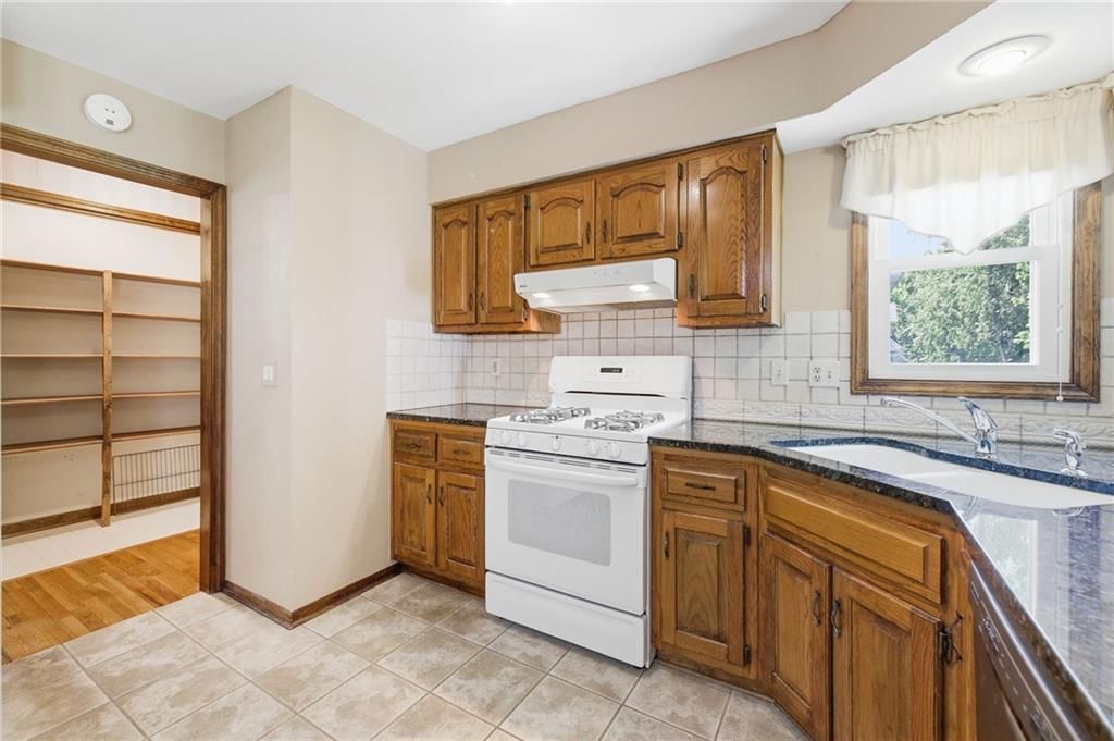 9224 Swarner Drive — photo 12