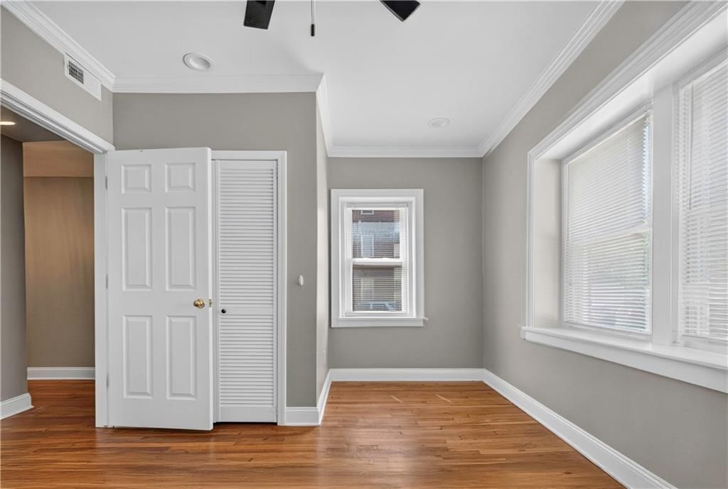 212 Emmanuel Cleaver II Boulevard E — photo 13