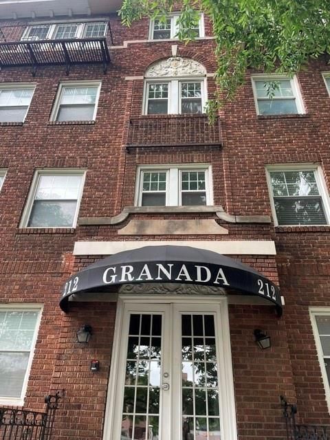 212 Emmanuel Cleaver II Boulevard E — photo 20
