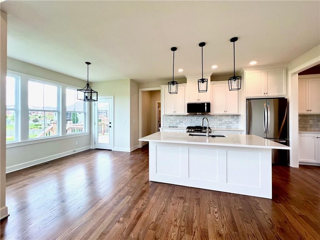 306 Stoneridge Court — photo 19