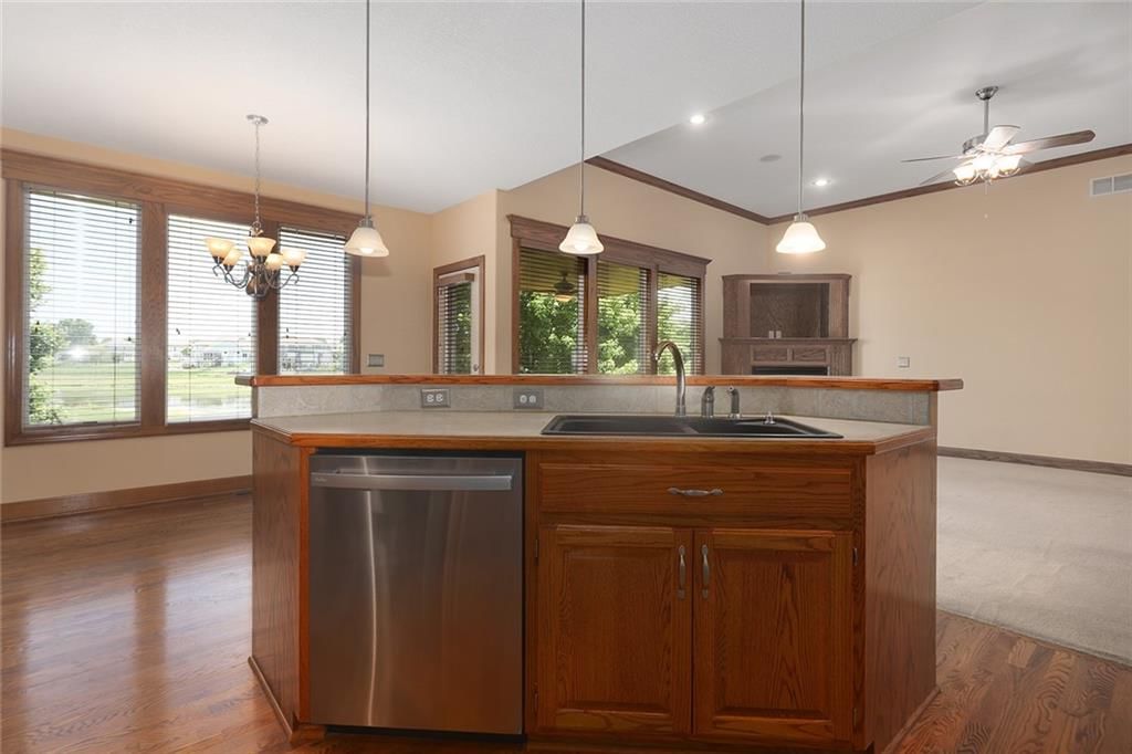 413 SE Stillwater Drive — photo 9
