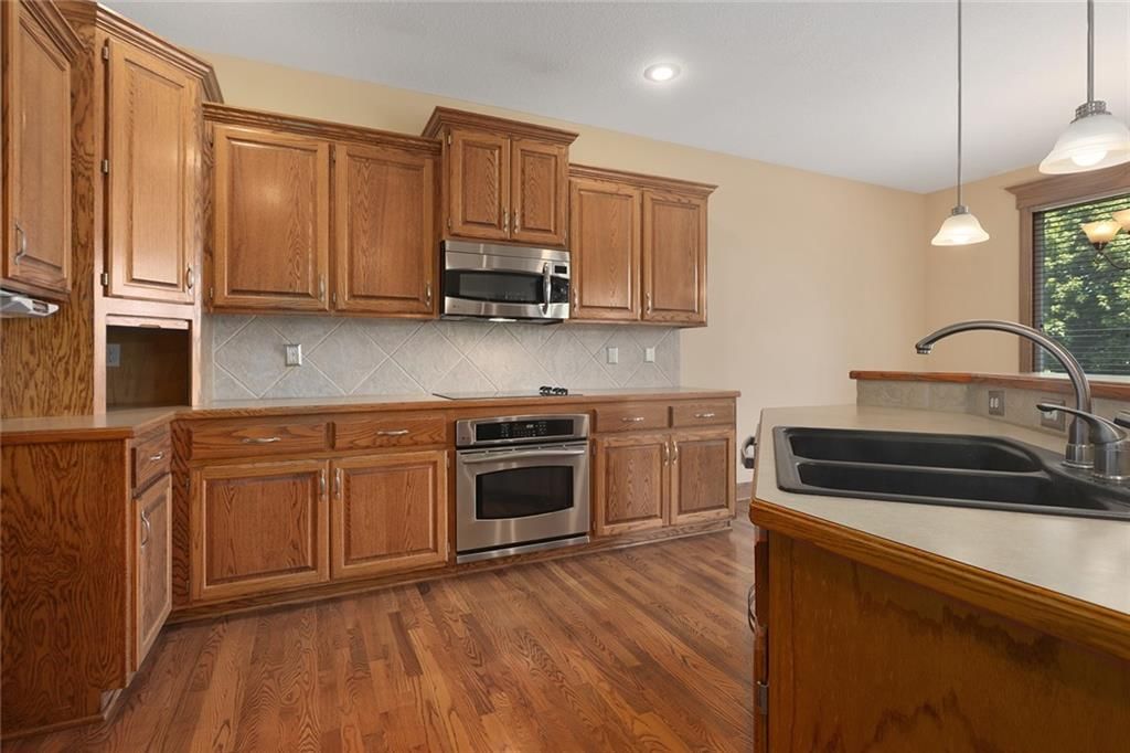 413 SE Stillwater Drive — photo 10