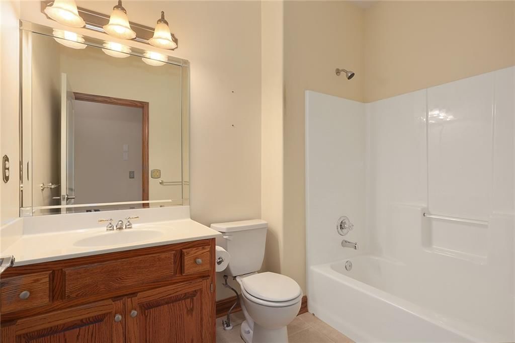 413 SE Stillwater Drive — photo 23